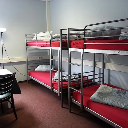Hostel Die Etage East *