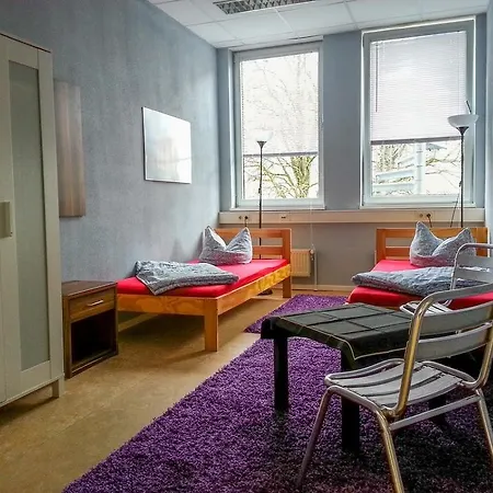 Die Etage East Hostel