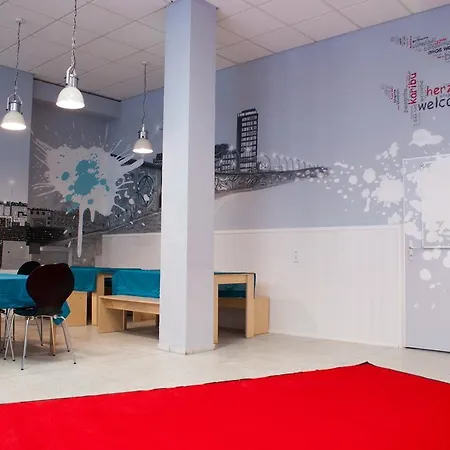 Die Etage East Hostel