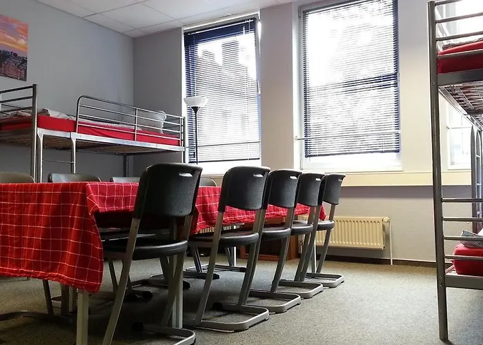 Hostel Die Etage East