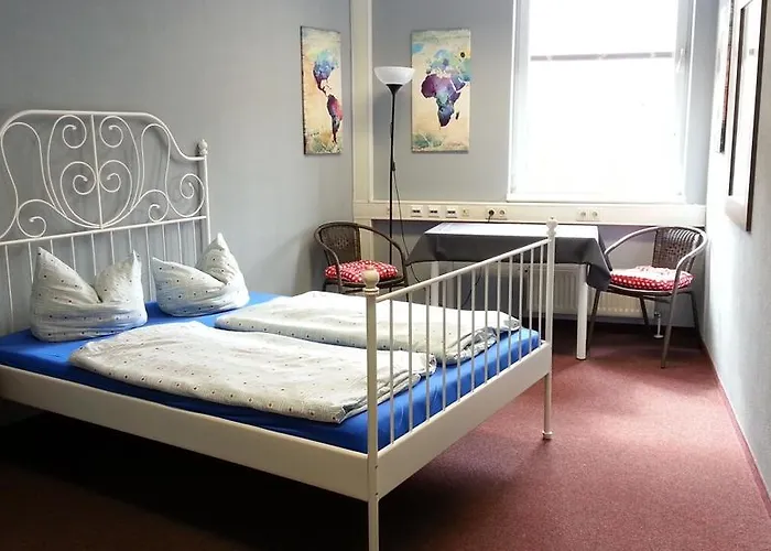 Die Etage East بيت شباب برلين