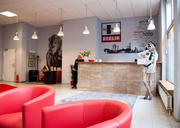 Die Etage East بيت شباب برلين